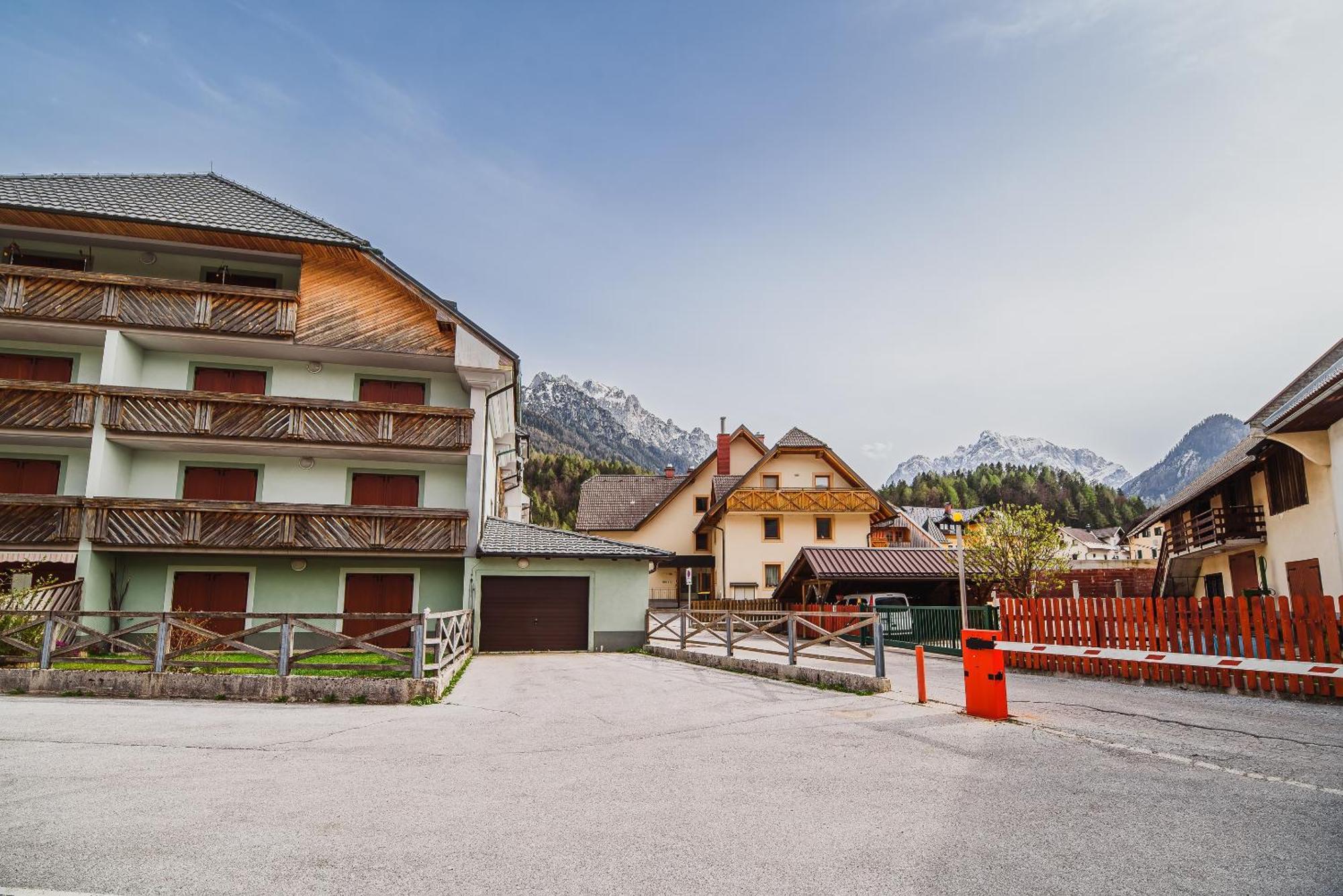 Apartments Slavec With Free Onsite Parking Kranjska Gora Bilik gambar